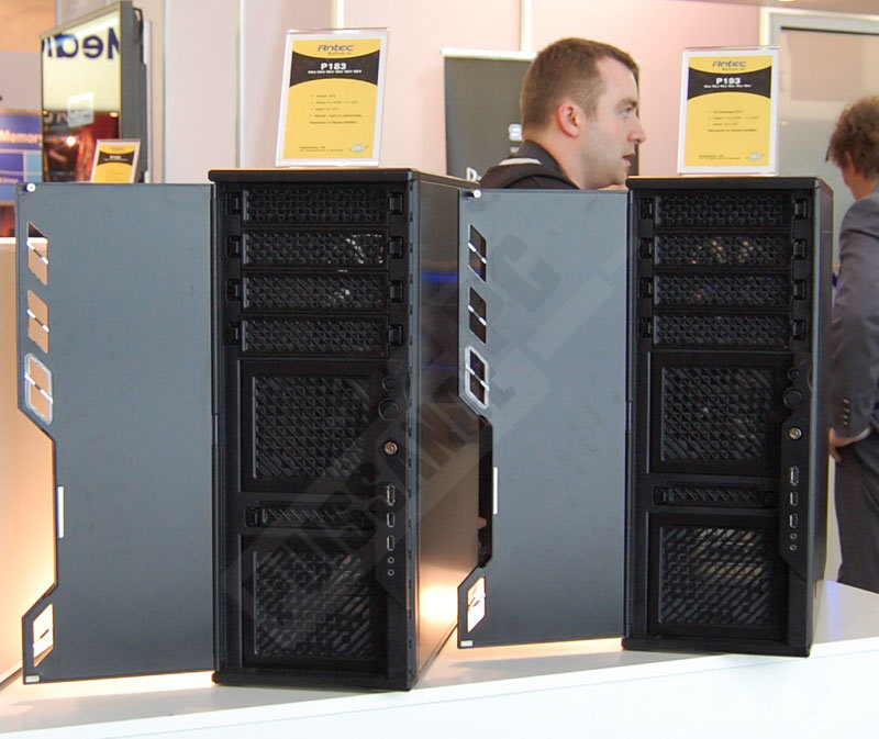 /stories/archives/cebit_09/antec_p1x3bis.jpg