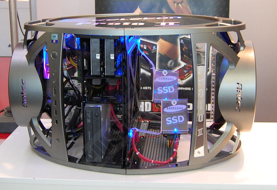 /stories/archives/cebit_09/antec_skeletonproto.jpg