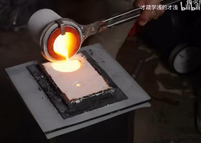 geforce rtx 5090 real gold edition