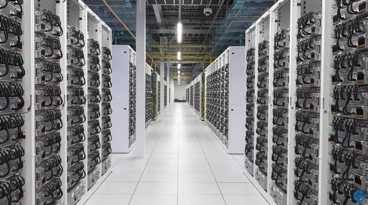 Avec 150 MW à la pompe, xAI Colossus peut faire fonctionner ses 100 000 GPU simultanément