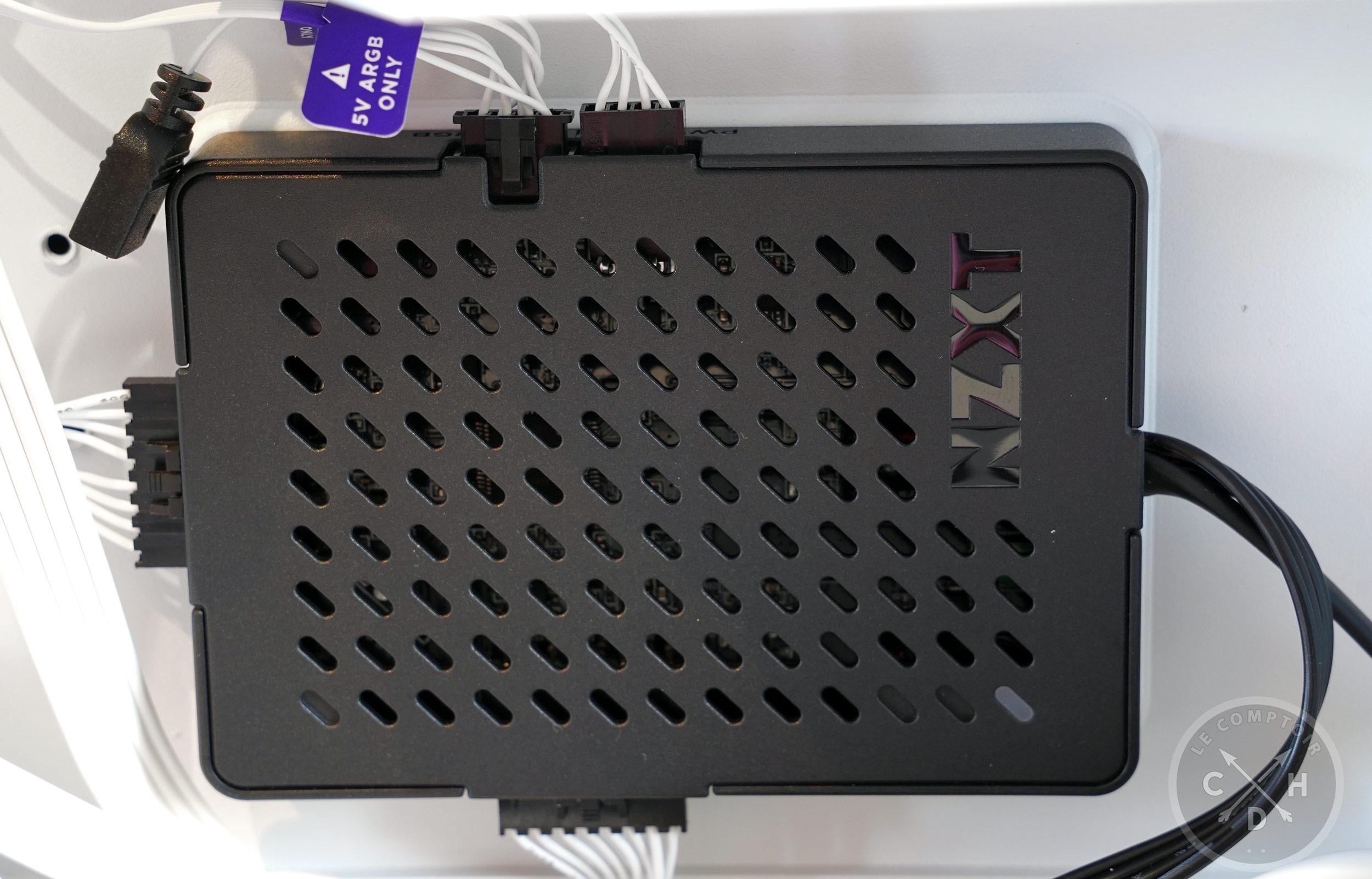 NZXT H6 2026 /  le control hub lite