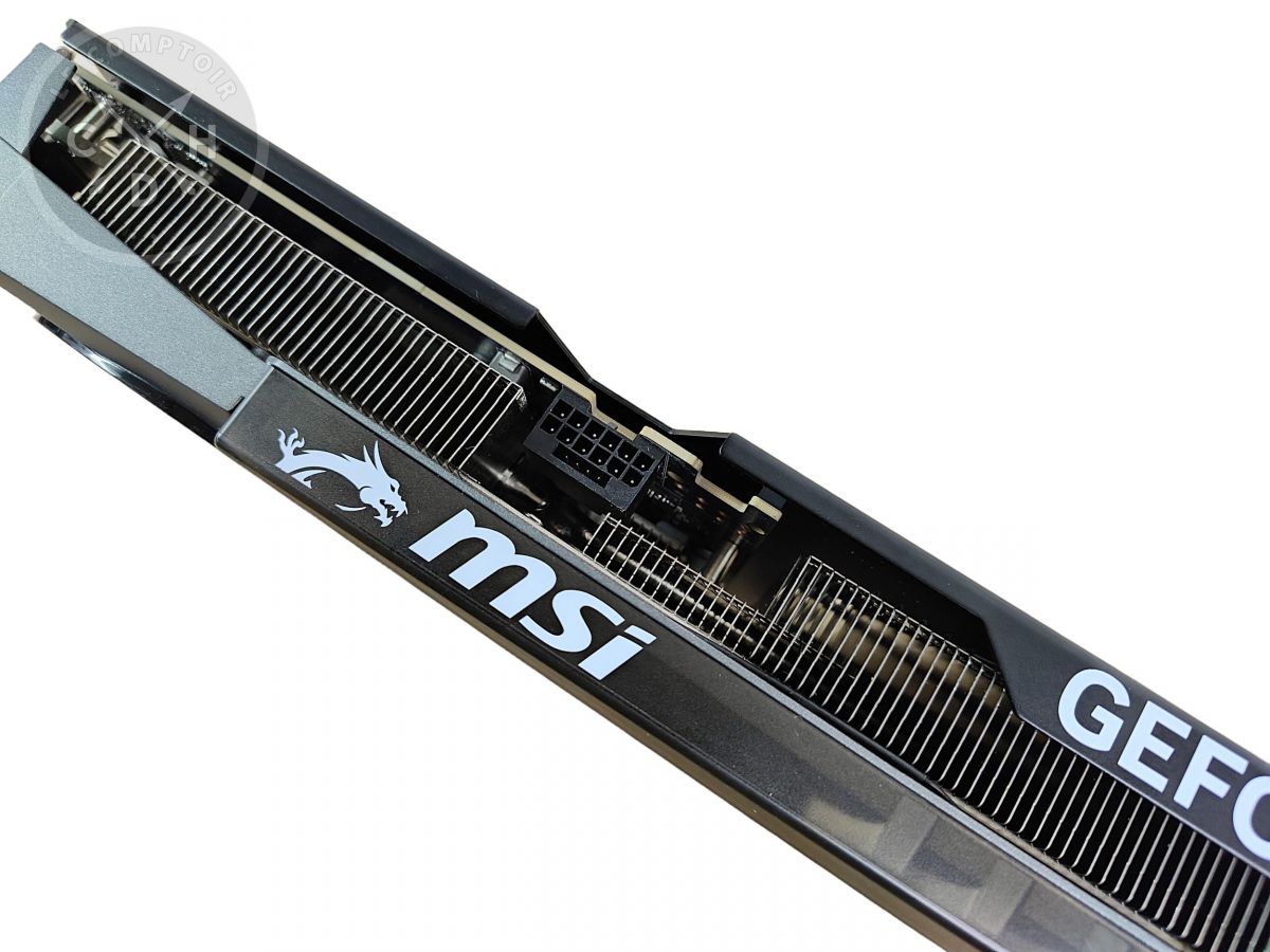 msi rtx 5060ti gaming trio oc /.dessus [cliquer pour agrandir]