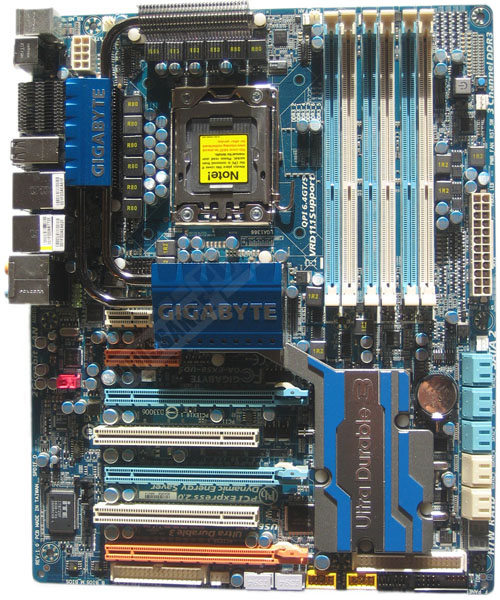 Comparatif cartes mères X58 photo Gigabyte [cliquer pour agrandir]