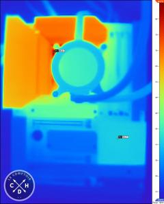 Cliché IR avec un CPU à 300 W [cliquer pour agrandir]