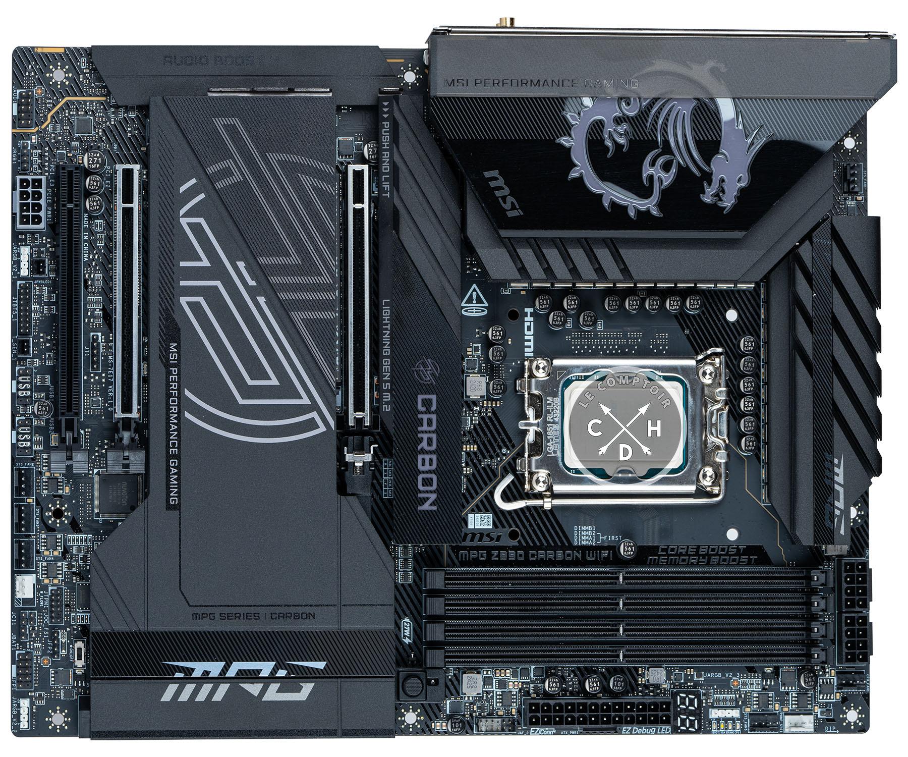 La MSI MPG Z890 Carbon Wifi de face, comme si vous y étiez !