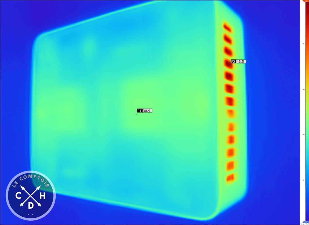NUC 15 pro plus - L'air s'échappe par les côtés [cliquer pour agrandir]