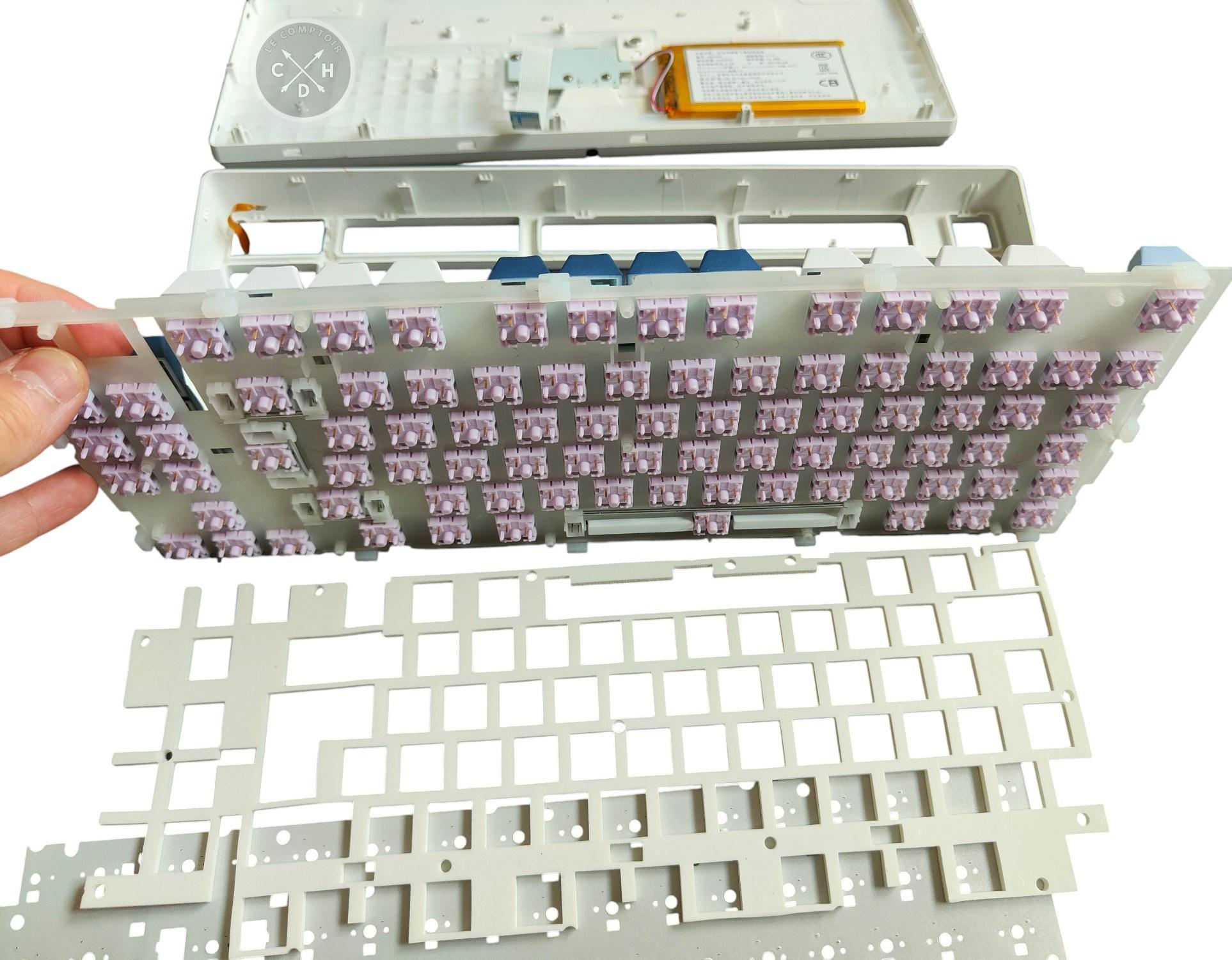 forge gk600 tkl wireless touches interieur