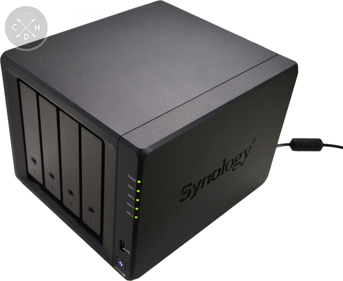 ds925+ avant trois quarts [cliquer pour agrandir]