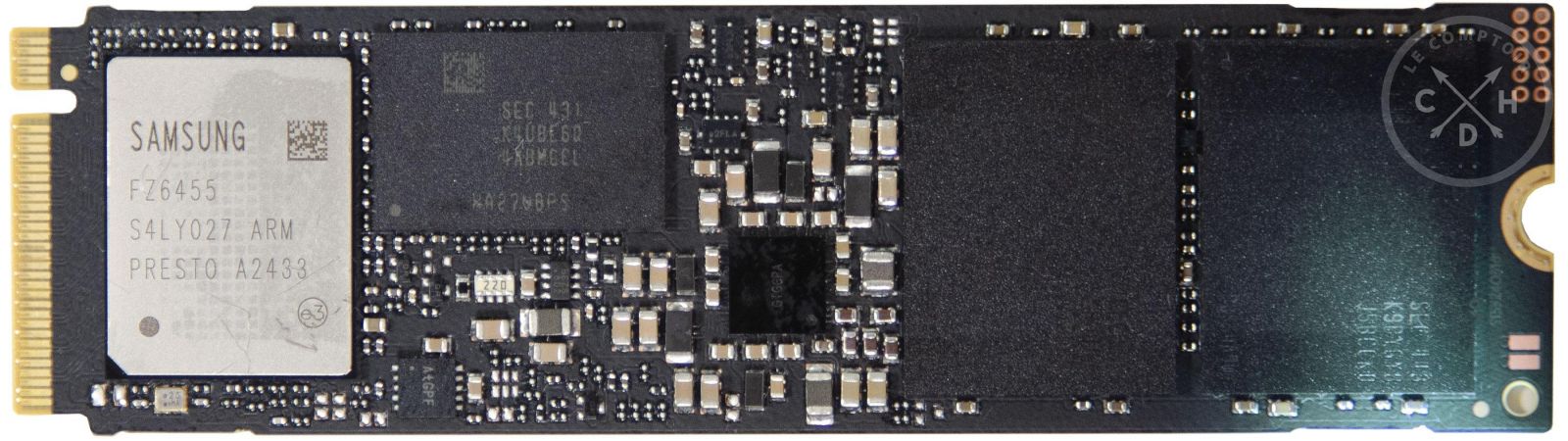 9100 pro 4to / dans ta face mais avec + du pcb [cliquer pour agrandir]